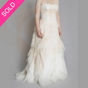 DEIDRE  -  Vera Wang Wedding Dress - SIZE 12 - IVORY